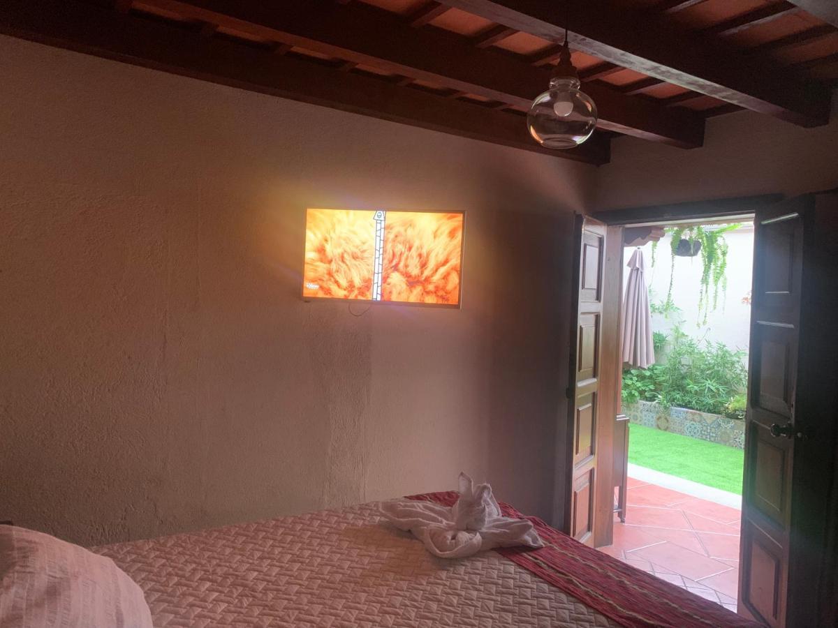 Hotel Mansion Del Rey Antigua Buitenkant foto
